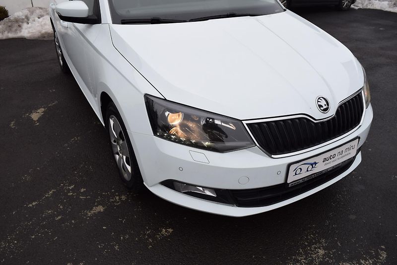 Škoda Fabia (2016) 1.2TSI 81kw AMBITION JOY OPS - fotka 4 z 49