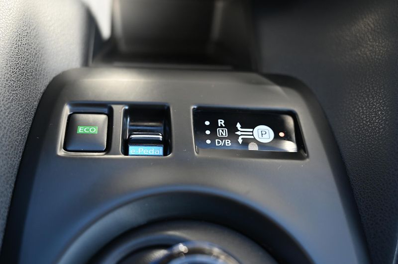 Nissan Leaf Basis 40kWH 110KW 3/2021 - fotka 15 z 34