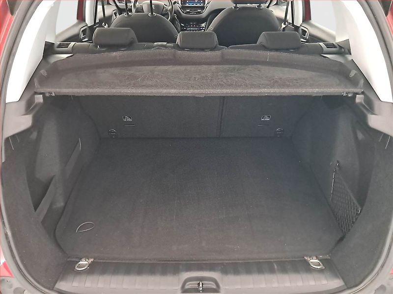 Peugeot 2008 (2018) 1.2 PureTech, Serv.kniha - fotka 14 z 16