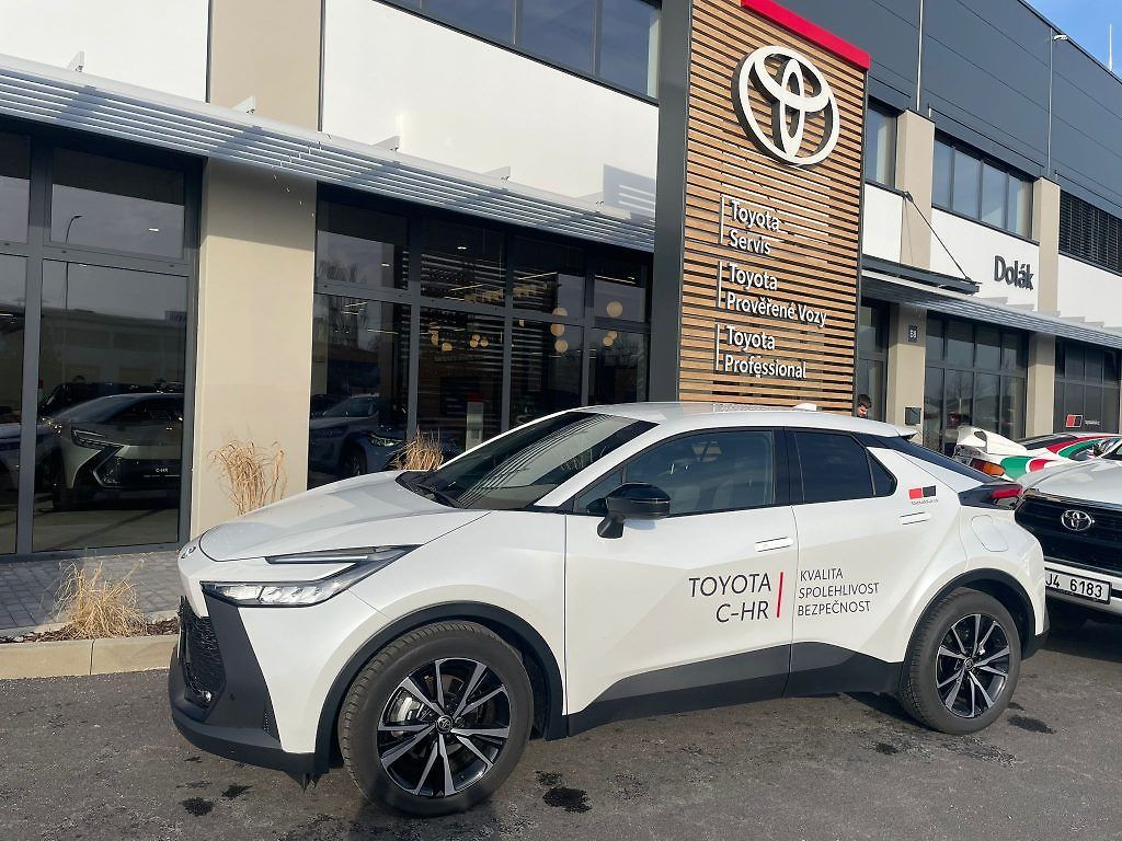 Toyota C-HR 1.8 Hybrid 140HP Style