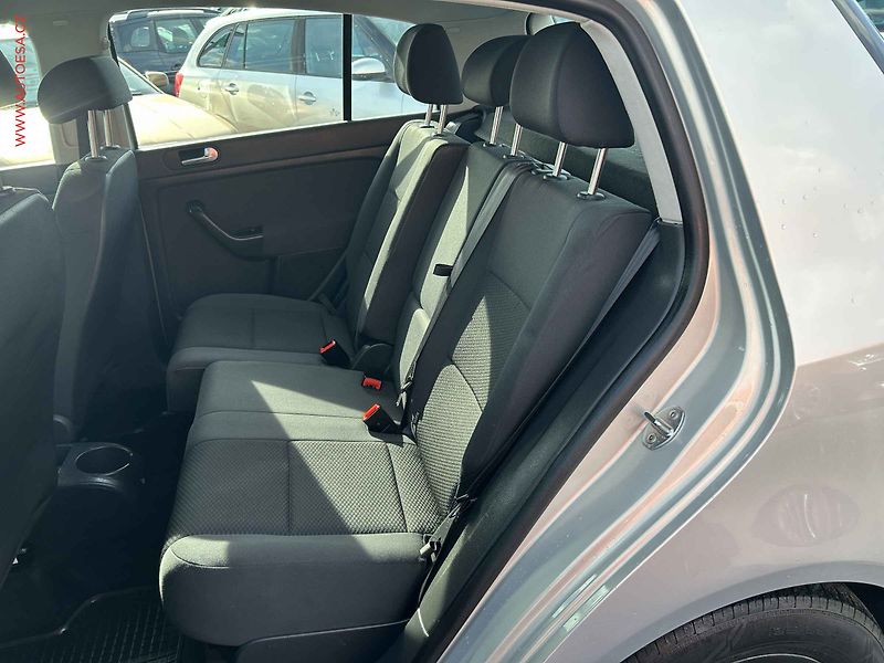 Volkswagen Golf Plus (2009) 1.4i 16v, Trendline - fotka 10 z 15