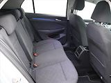 Volkswagen Golf 1,0 TSI 81kW Life M6 - náhled 12