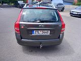 Kia Ceed SW (2011) 1,6 CRDi 6st. SPORT       - náhled 3