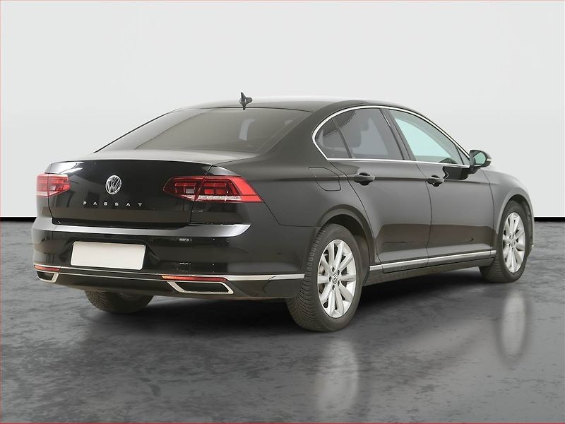 Volkswagen Passat (2020) 2.0 TDI, Automat, Kůže, Navi - fotka 5 z 17