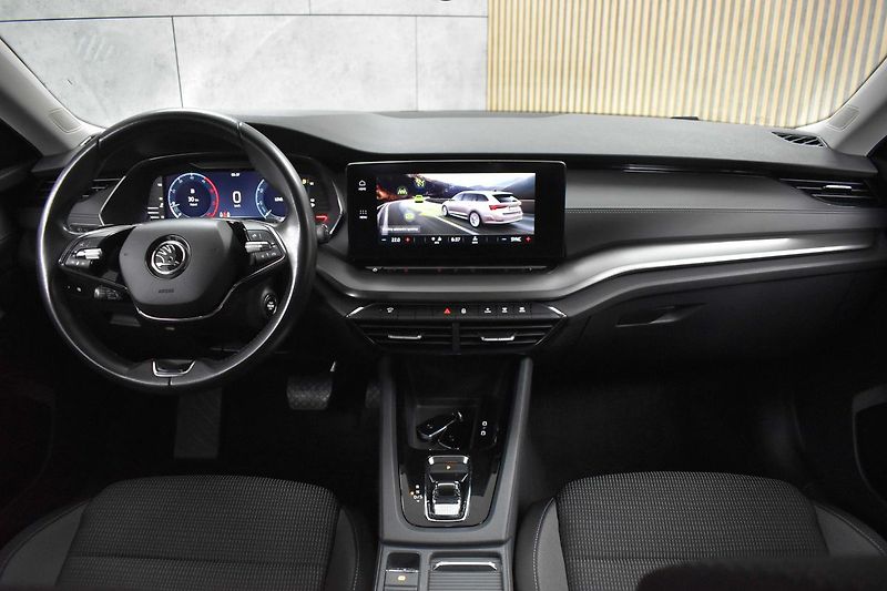 Škoda Octavia 2.0TDI DSG*ACC*MIRROR-LINK*DPH - fotka 7 z 32