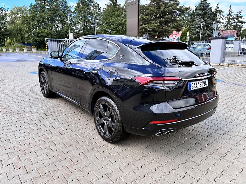 Maserati Levante 2.0l 243kW GT REZERVACE - fotka 5 z 41