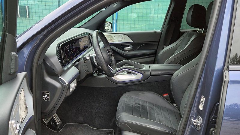 Mercedes-Benz GLE 450d 4Matic/AMG/21/ČR - fotka 16 z 25
