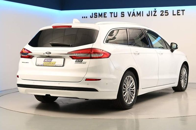 Ford Mondeo (2021) 2.0 LED SONY ACC Tažné Kamera - fotka 5 z 35