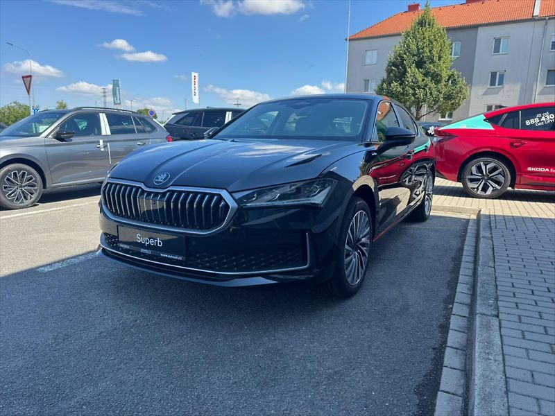 Škoda Superb (2026) 2,0 TDI 110 kW  L&K - fotka 3 z 10