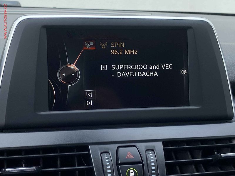 BMW Řada 2 (2016) 2.0D xDrive218d, M Sport, AT - fotka 16 z 17