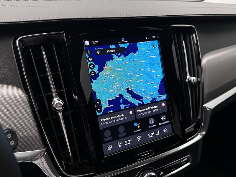 Volvo V90 CC B4 AWD PLUS CZ REZERVACE - fotka 31 z 51