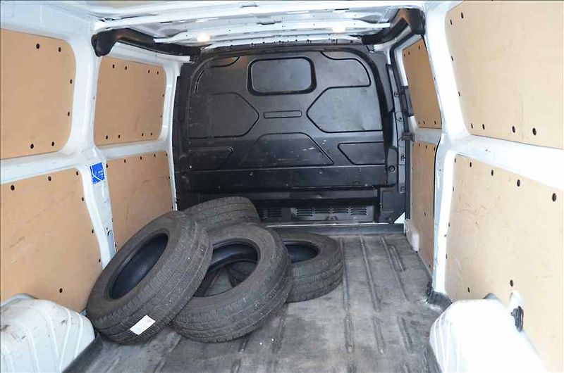 Ford Transit (2021) CUSTOM 2,0 D - fotka 7 z 17