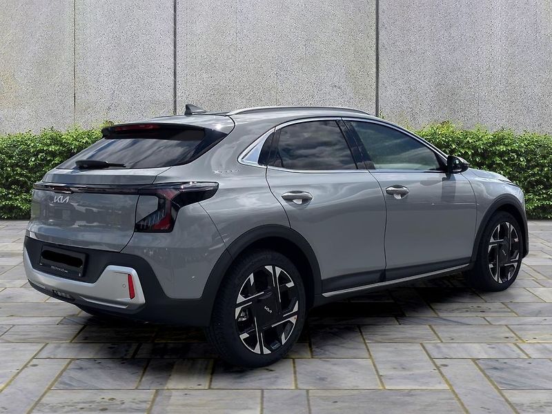 Kia Ceed (2026) 1,6 T-GDi GPF 7DCT TOP 110 KW - fotka 7 z 12