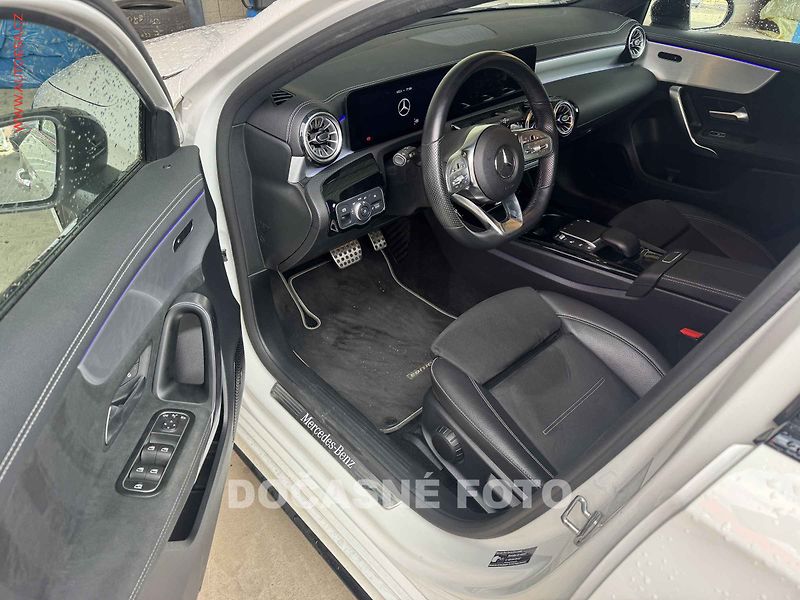 Mercedes-Benz Třídy A (2021) 1.3i A200, ČR, AT - fotka 3 z 3