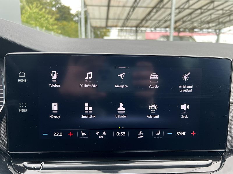 Škoda Octavia (2023) 2,0TDi 110kW SPORTLINE DSG - fotka 17 z 37