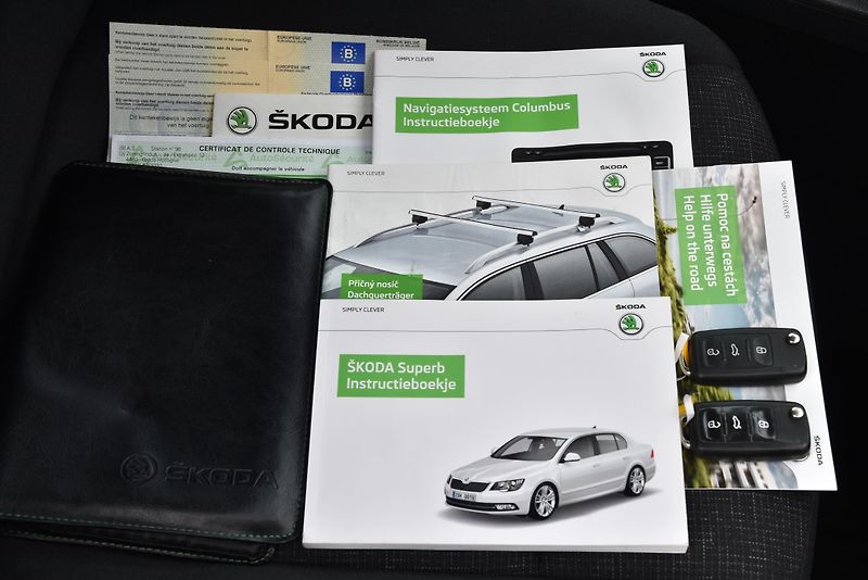 Škoda Superb 1.6 TDi 6st,KLIMA,NAVI,PDC,ALU - fotka 38 z 39
