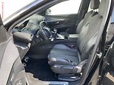 Peugeot 3008 (2019) 1.2 PT, GT Line, LED, navi - náhled 9