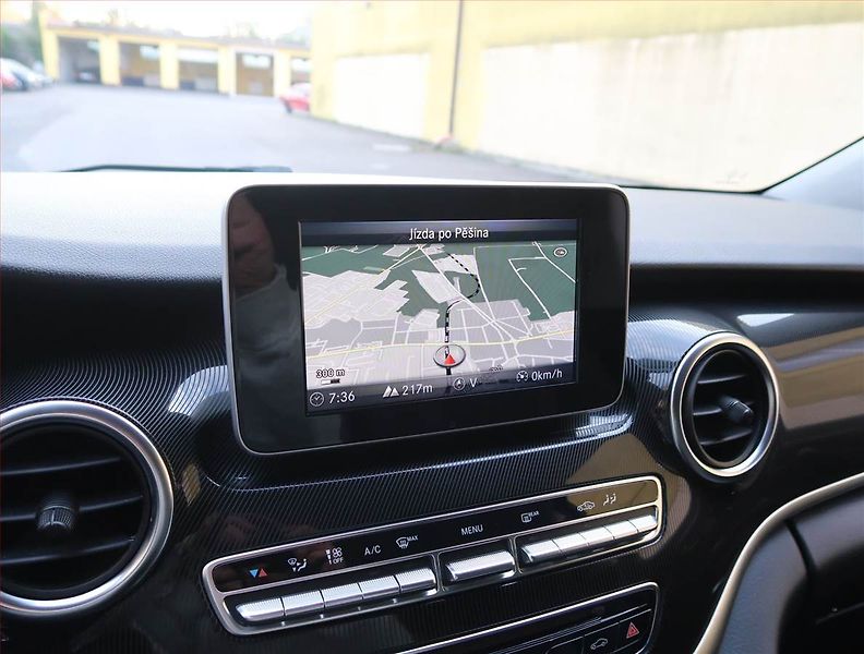 Mercedes-Benz Třídy V (2018) 250 d, ČR, 1Maj - fotka 17 z 29