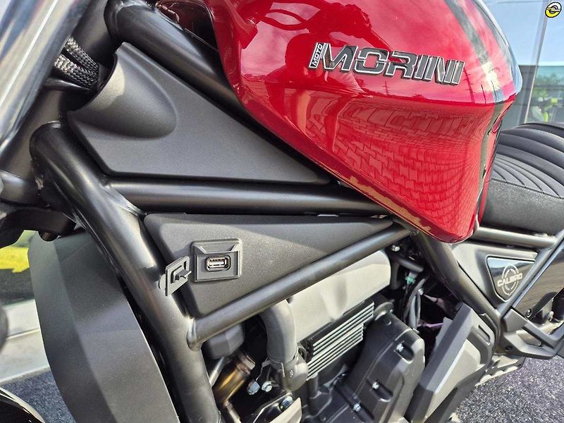 Moto Morini Calibro (2026) Custom 700 - fotka 12 z 17