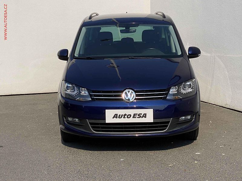 Volkswagen Sharan (2018) 2.0 TDi 7míst, Comfortline - fotka 2 z 17