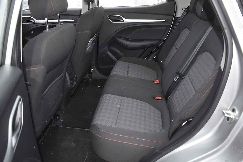 Auto jsem testoval převážně v typicky zimních podmínkách