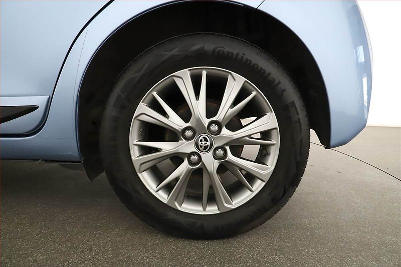 Toyota Yaris (2017) 1.5 Dual VVT-i, ČR,1.maj - fotka 11 z 13