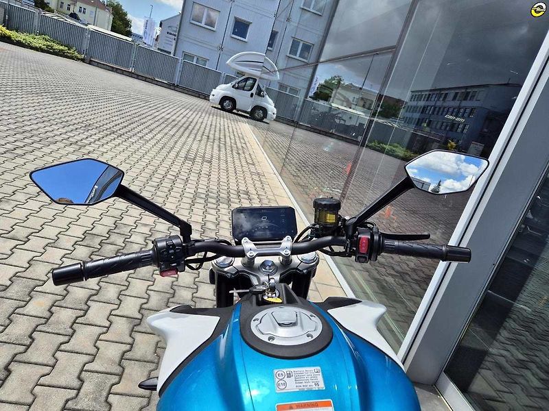 CFMOTO 450 NK (2026) E5+ - fotka 19 z 19