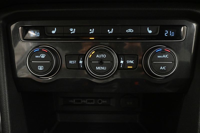 Volkswagen Tiguan Allspace 1,4 TSI 110kW Tažné Záruka až - fotka 20 z 30