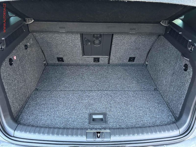 Volkswagen Tiguan (2012) 2.0TDi 4x4, 2.maj, Bixen - fotka 7 z 17
