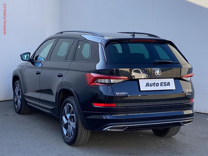 Škoda Kodiaq (2019) 2.0 TSi 4x4, SportLine, DSG - fotka 6 z 20