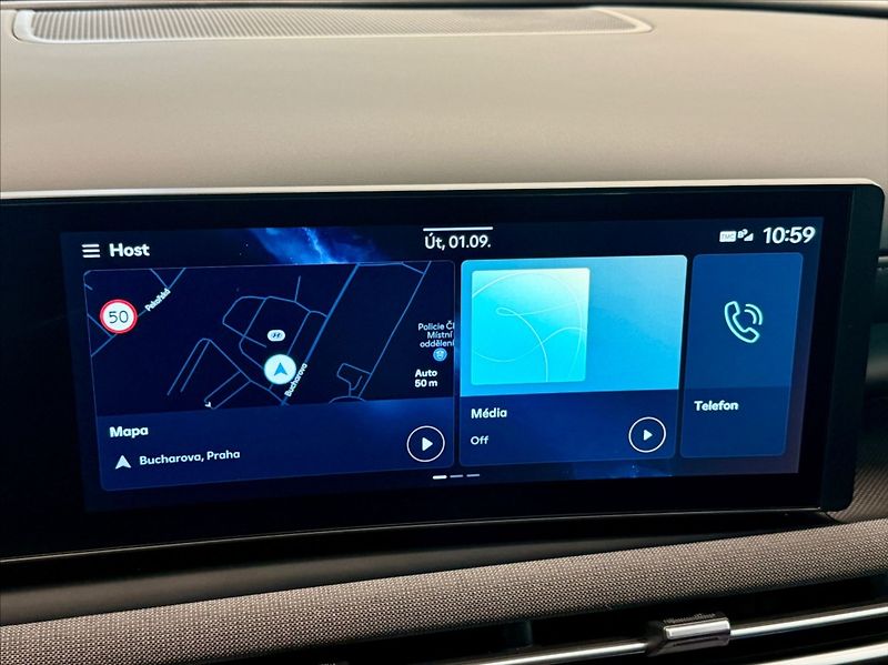Hyundai Tucson 1,6 T-GDI STYLE MildHybrid - fotka 10 z 19