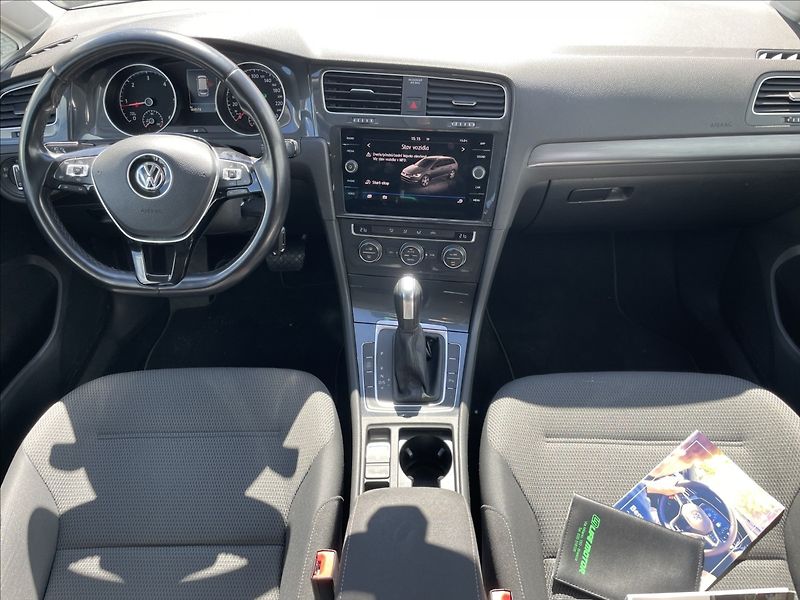 Volkswagen Golf 2,0 TDi 110kw DSG LED Radar po - fotka 12 z 39