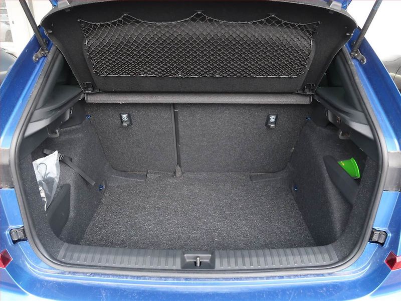 Škoda Kamiq (2025) 1.5 TSI, Monte Carlo - fotka 13 z 16