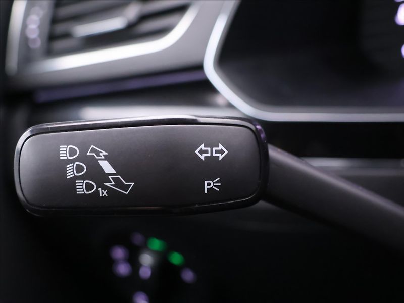 Škoda Superb 2,0 TDI 147kW L&K LED DSG CZ - fotka 17 z 36