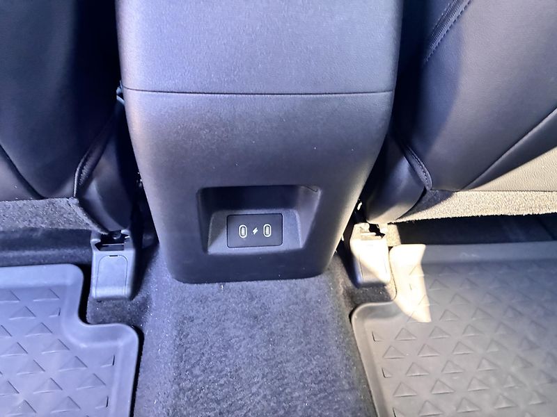 Hyundai Tucson 1.6T-GDi 118kW REZERVACE - fotka 17 z 31