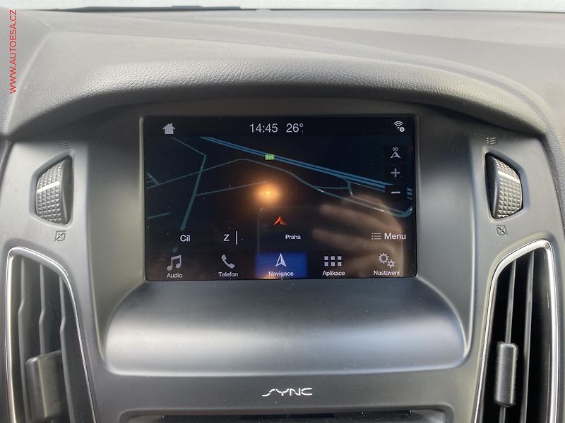 Ford Focus (2017) 1.5 EcoBoost, ČR, Sport, navi - fotka 17 z 19