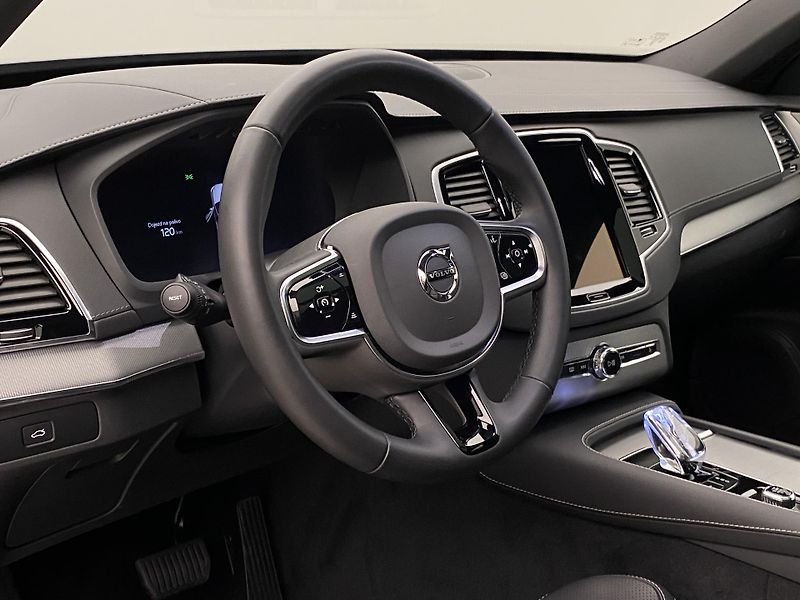 Volvo XC90 B5 AWD BRIGHT PLUS AUT 7míst - fotka 19 z 64