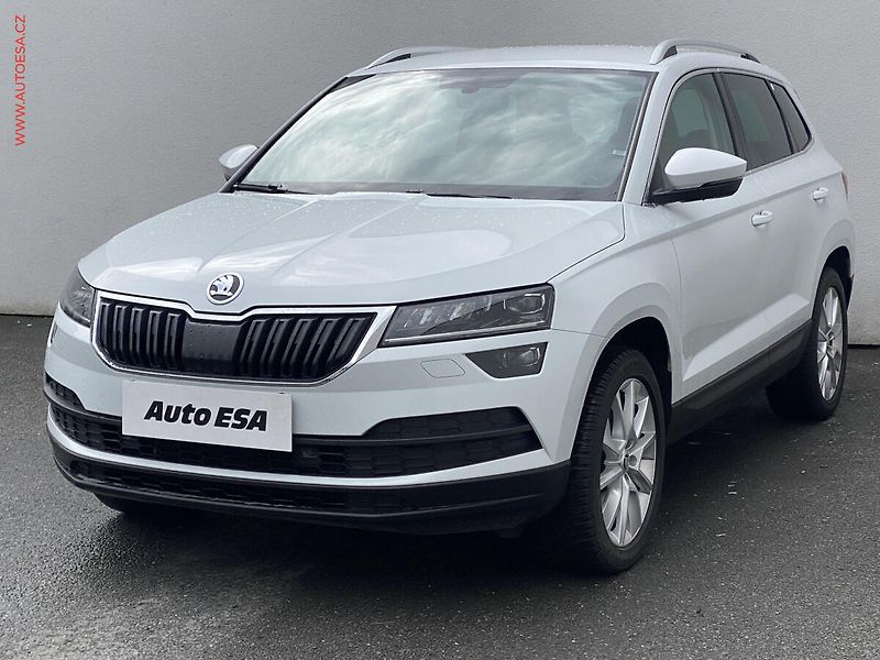 Škoda Karoq (2019) 2.0TDi 4x4, ČR, Style, DSG - fotka 3 z 18