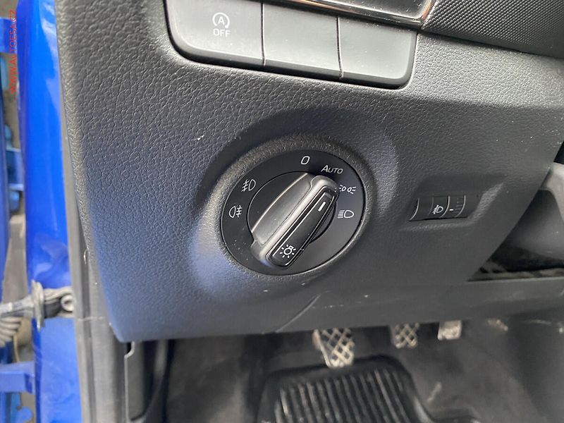 Škoda Fabia (2021) 1.0 TSi, ČR, Ambition, +pneu - fotka 14 z 17