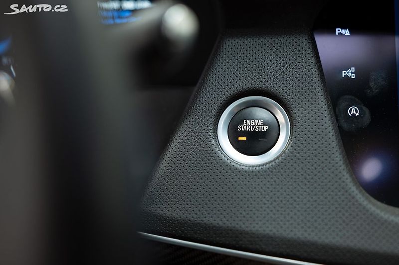 Cadillac CT6 3.0 TT 307 kW 4x4 - fotka 23 z 31