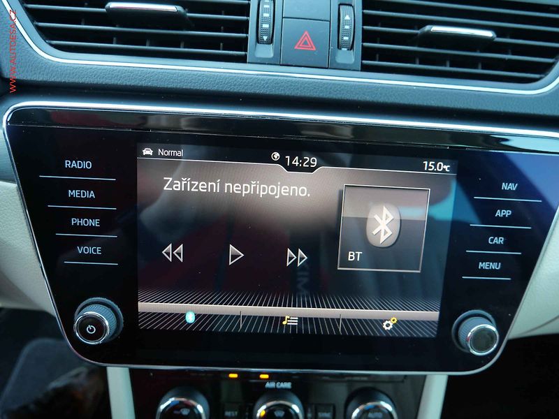 Škoda Superb (2018) 2.0 TDi 4x4, 2.maj,ČR, Style - fotka 19 z 31