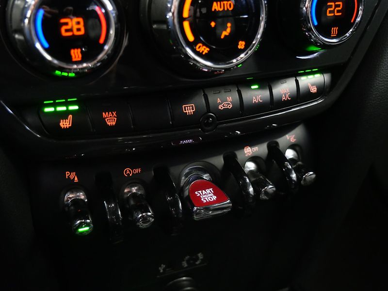 Mini Countryman - fotka 18 z 26