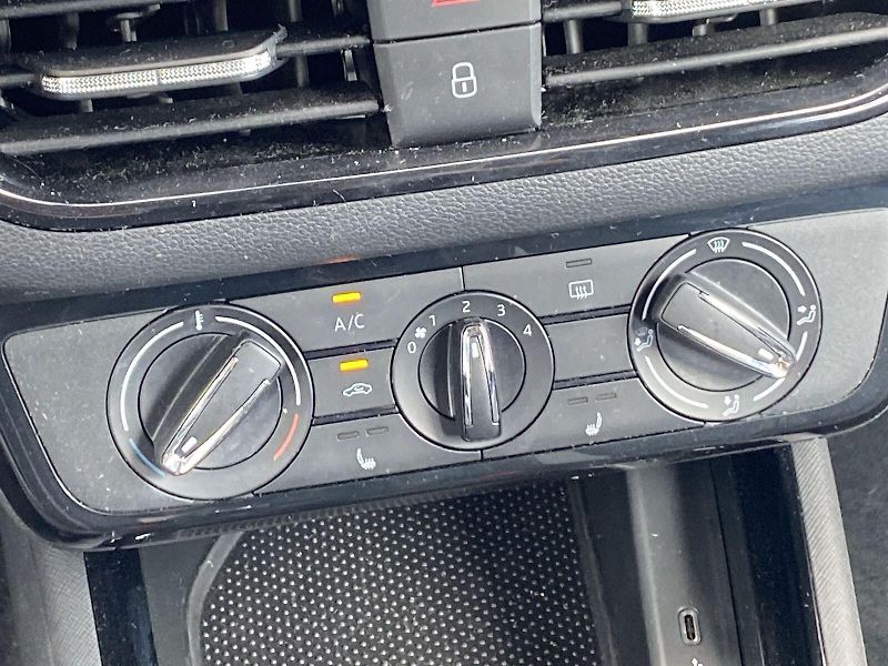 Škoda Scala (2025) 1.0 TSI Selection - fotka 15 z 33