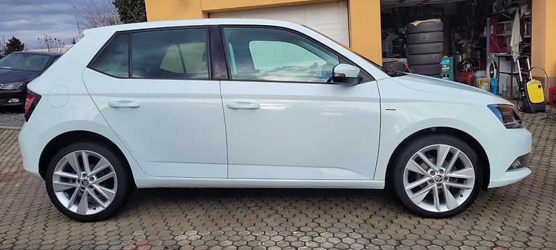 Škoda Fabia (2017) 3 1,2TSi 66kW benzín Drive - fotka 4 z 41