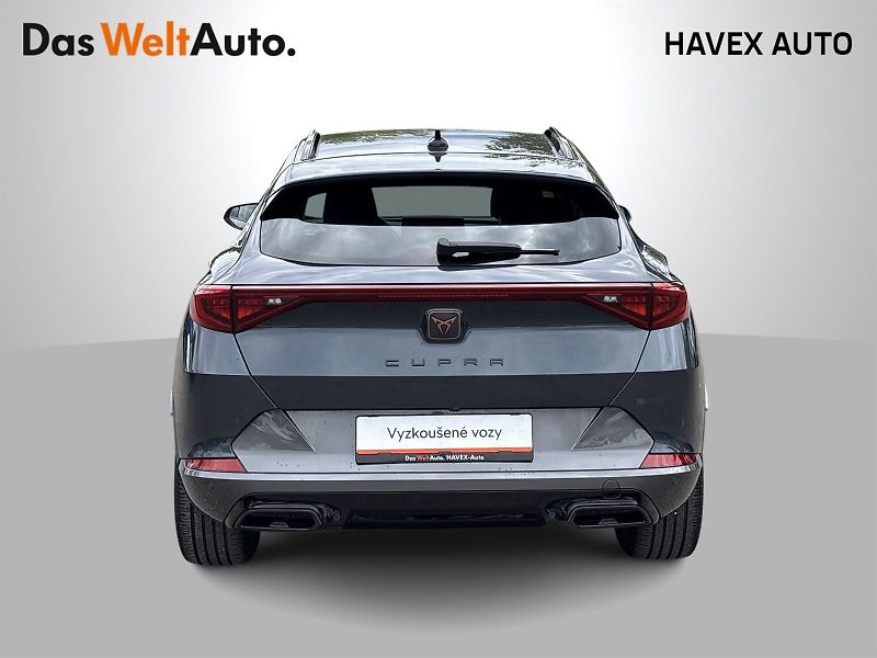 Cupra Formentor (2024) 1.5 TSI DSG - fotka 28 z 28