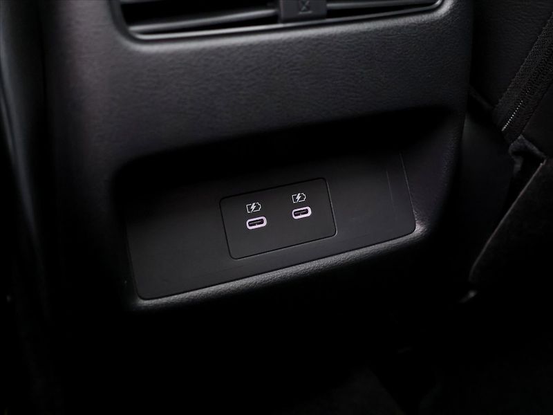 Nissan Qashqai 1,3 DIG-T 116kW Tekna 4WD CZ Z - fotka 16 z 42