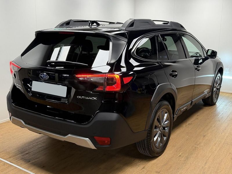 Subaru Outback 2.5i 4WD Active - fotka 5 z 17