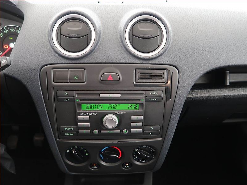 Ford Fusion (2010) 1.4, nová STK, Tažné - fotka 12 z 14