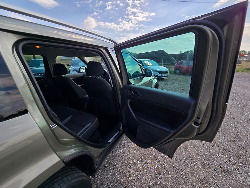 Škoda Yeti (2014) 2.0 TDi 125kw Adventure 4x4 - fotka 39 z 44