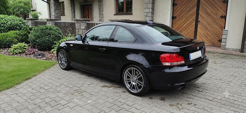 BMW Řada 1 135i e82 Mpacket - fotka 34 z 43